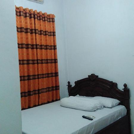 Wisma Kahyangan Baubau المظهر الخارجي الصورة
